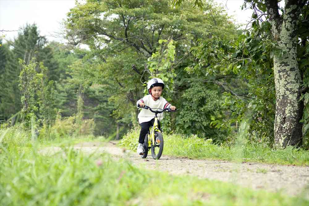 【なぁmama】STRIDER 14X バランスバイク イエロー STRIDERの新しいカタチ】STRIDER 14xで、家族の遊びが変わっていく