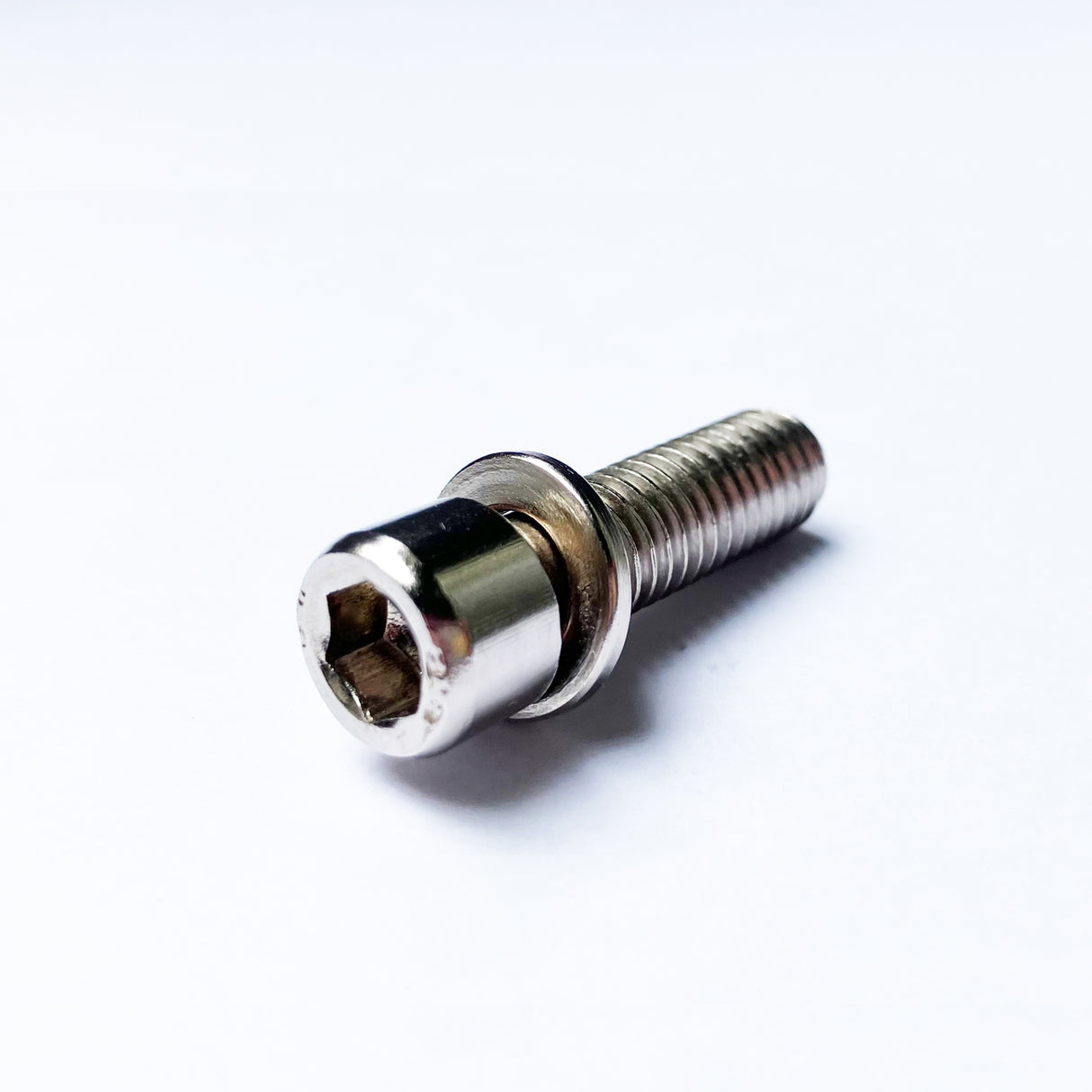 ストライダー14x スペアパーツ ペダル・フットステップ固定用ボルト